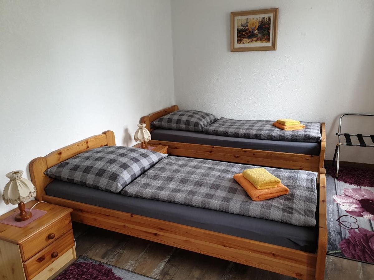Kottmarschenke - Gaestezimmer Und Ferienwohnung Am Kottmar エクステリア 写真