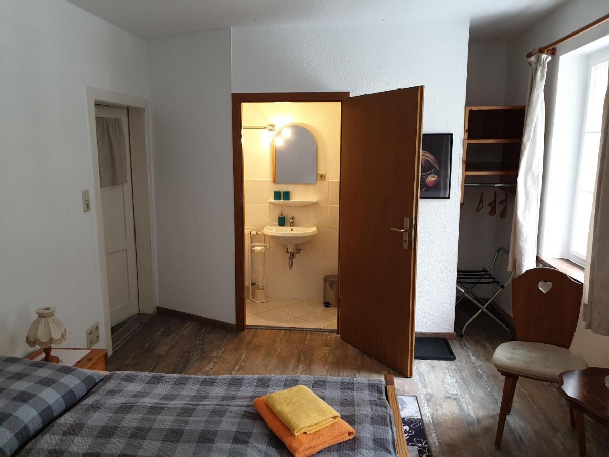 Kottmarschenke - Gaestezimmer Und Ferienwohnung Am Kottmar エクステリア 写真